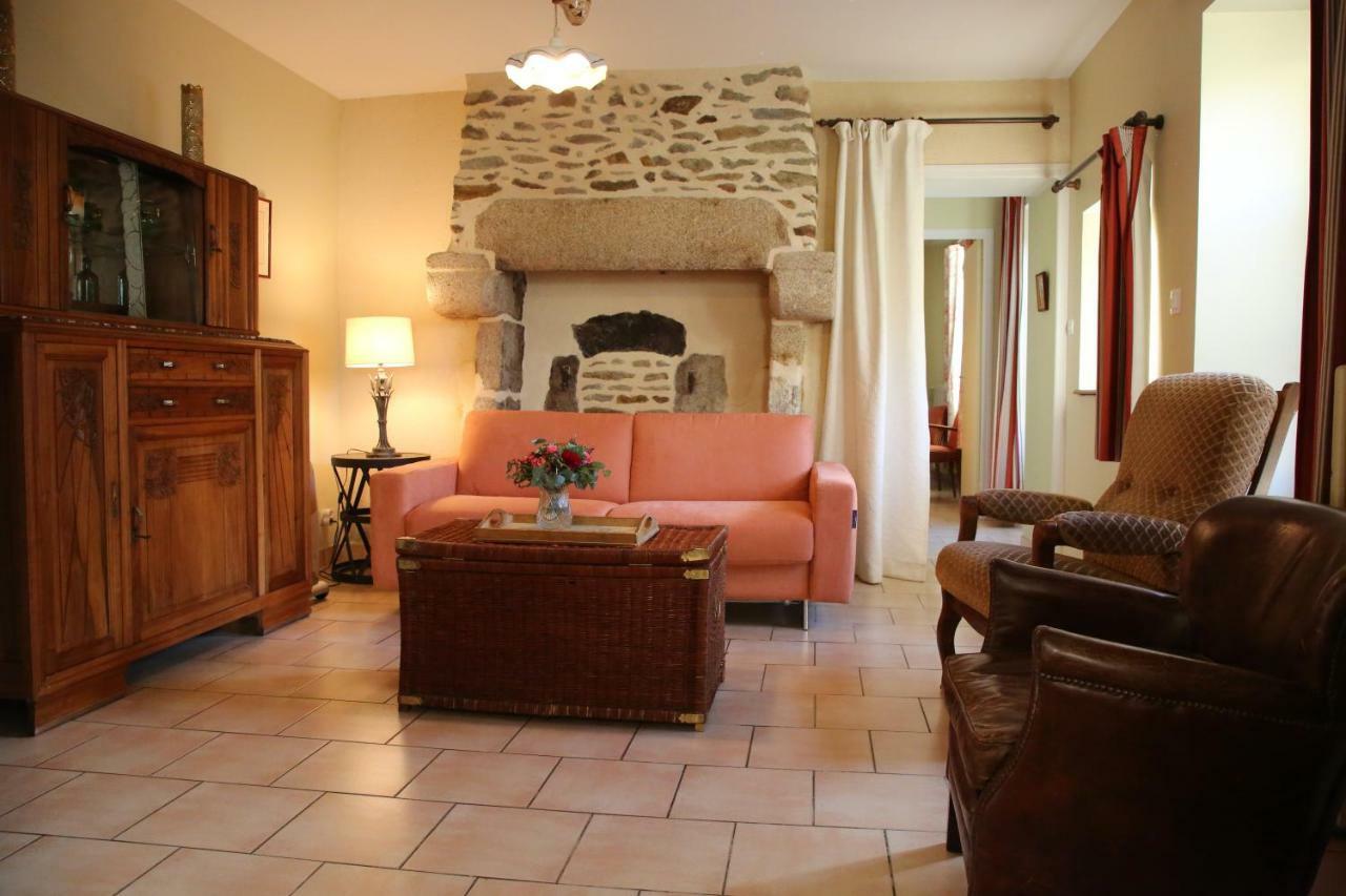Chambre d'hôte Courtoux Saint-Denis-sur-Sarthon Exterior foto